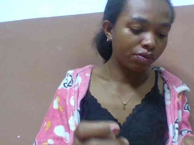 Leanie1 webcam