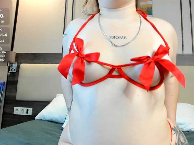 foxkisss live cam on BongaCams