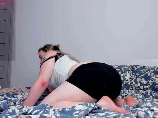foxkisss Live Webcam on BongaCams