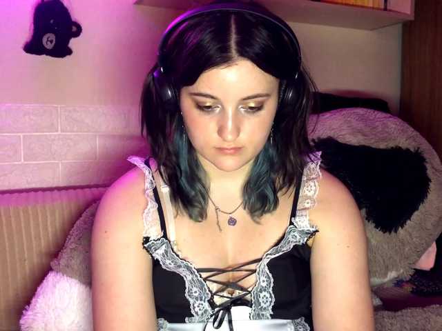 JenaVenanzi live cam on BongaCams