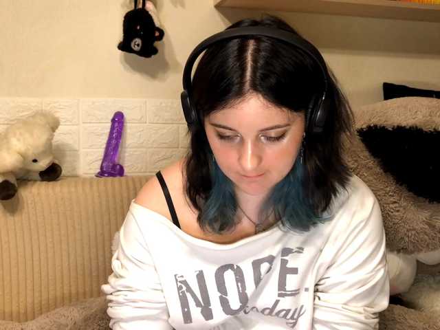 JenaVenanzi live cam on BongaCams