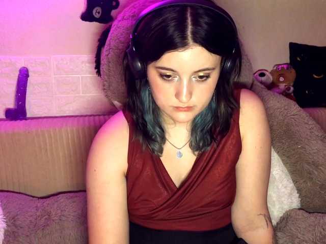 JenaVenanzi live cam on BongaCams