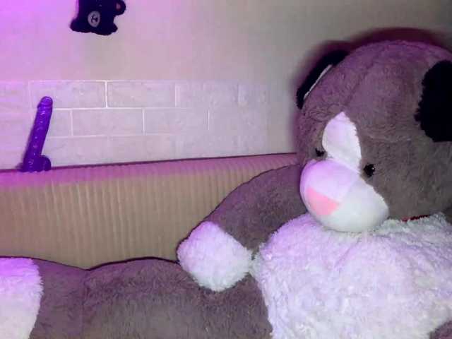 JenaVenanzi live cam on BongaCams