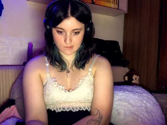 JenaVenanzi live cam on BongaCams