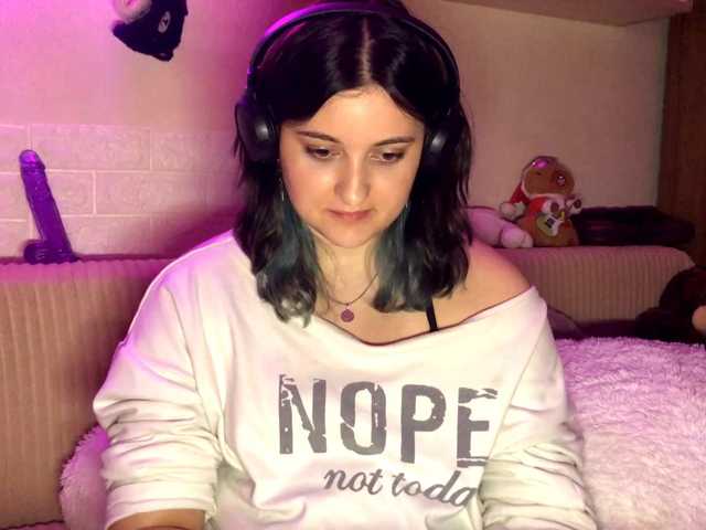 JenaVenanzi live cam on BongaCams