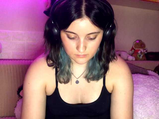 JenaVenanzi live cam on BongaCams