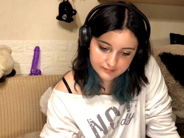 JenaVenanzi live cam on BongaCams