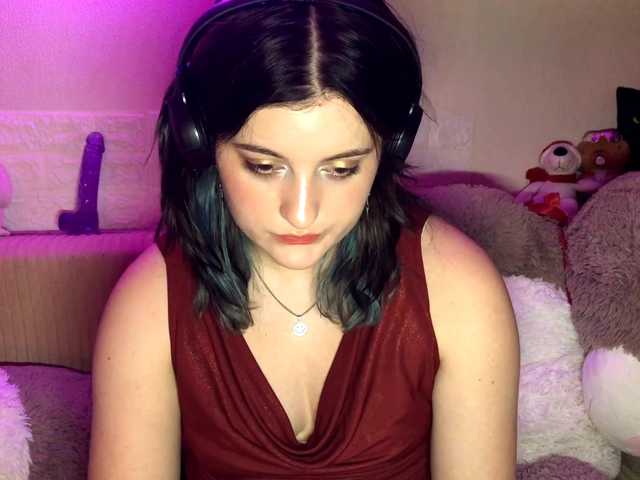 JenaVenanzi live cam on BongaCams