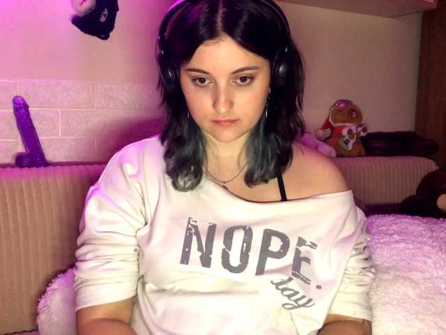 JenaVenanzi live cam on BongaCams