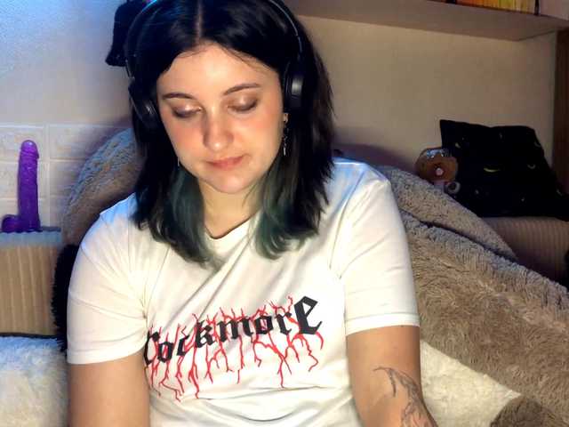 JenaVenanzi live cam on BongaCams