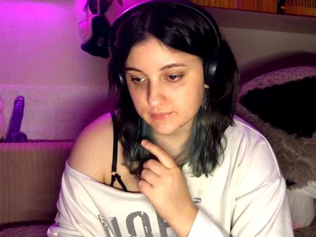 JenaVenanzi live cam on BongaCams