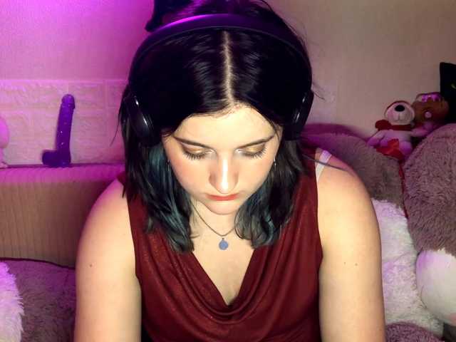 JenaVenanzi live cam on BongaCams