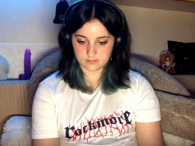 JenaVenanzi live cam on BongaCams