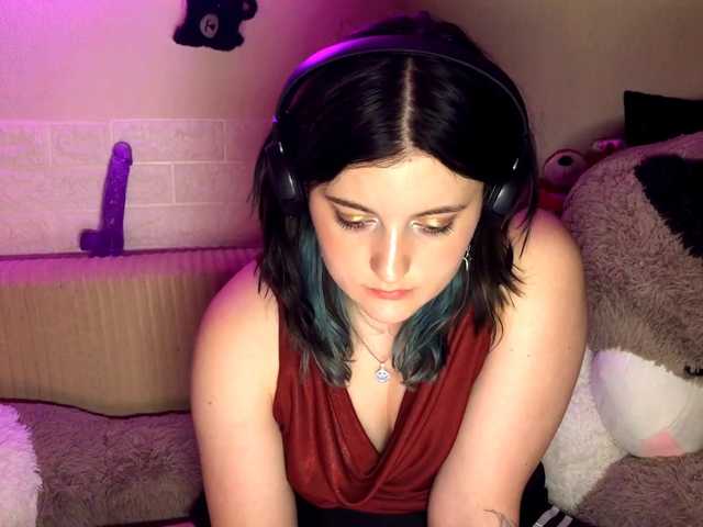JenaVenanzi live cam on BongaCams