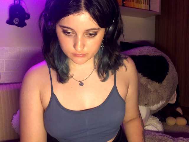 JenaVenanzi live cam on BongaCams