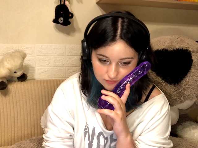 JenaVenanzi live cam on BongaCams