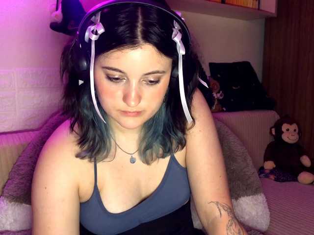 JenaVenanzi live cam on BongaCams