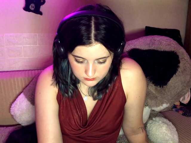 JenaVenanzi live cam on BongaCams