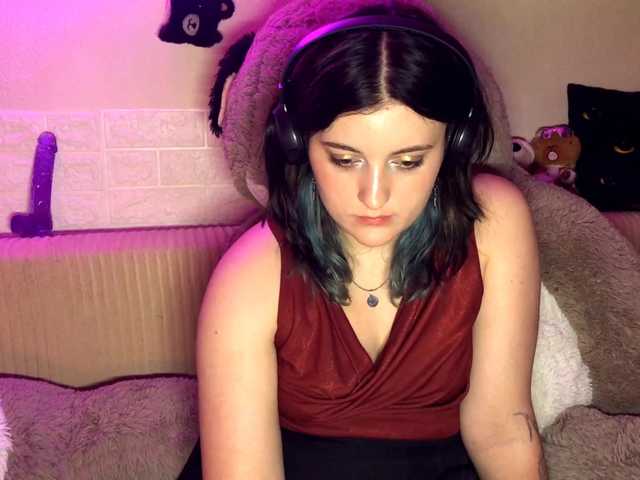 JenaVenanzi live cam on BongaCams