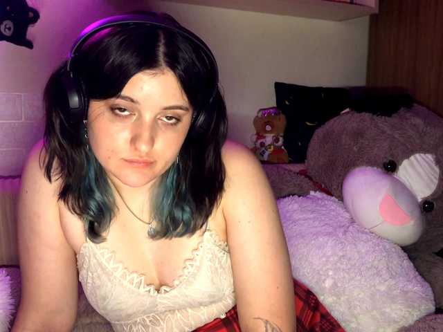 JenaVenanzi live cam on BongaCams