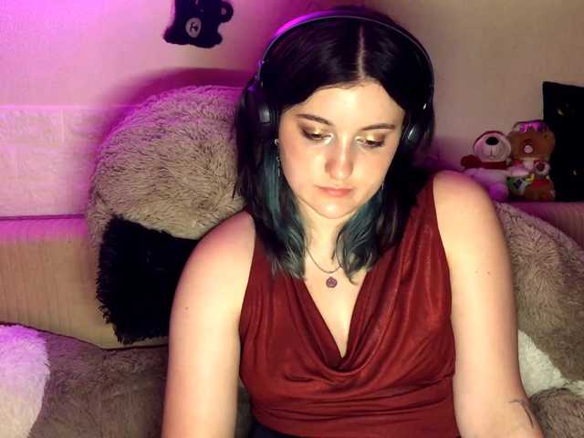 JenaVenanzi live cam on BongaCams
