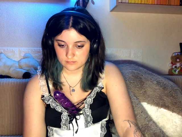 JenaVenanzi live cam on BongaCams