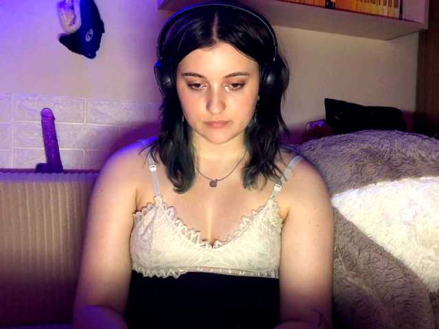 JenaVenanzi live cam on BongaCams