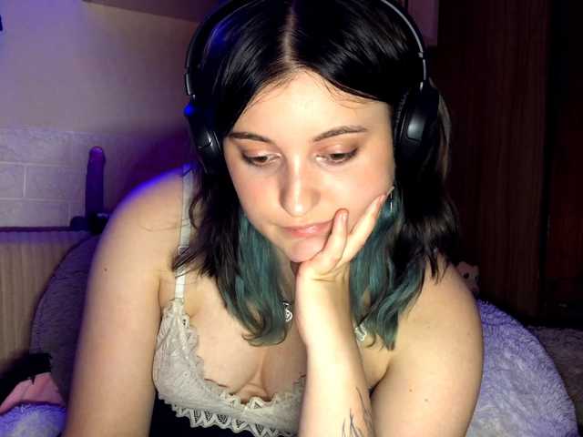 JenaVenanzi live cam on BongaCams