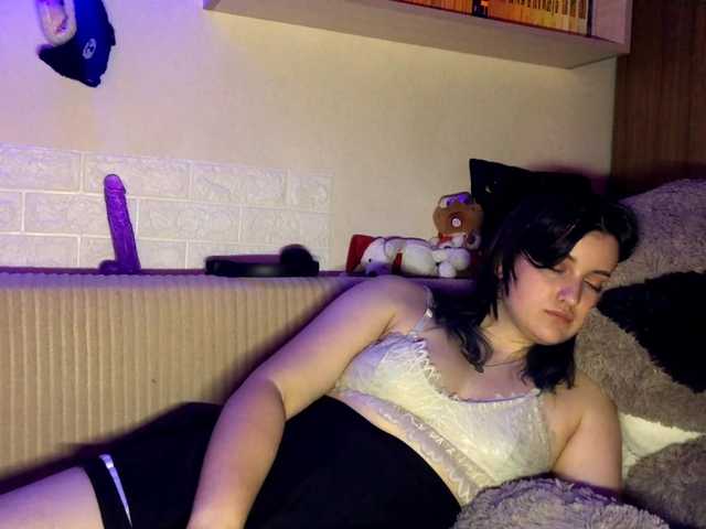 JenaVenanzi live cam on BongaCams
