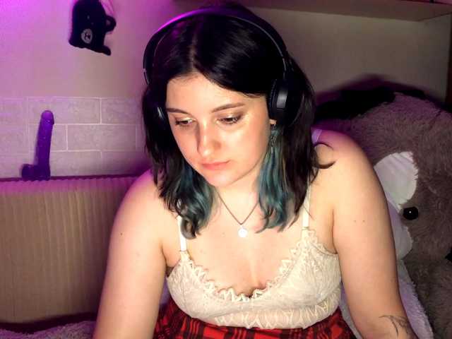 JenaVenanzi live cam on BongaCams