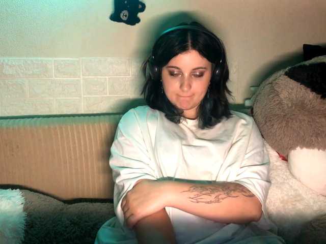 JenaVenanzi live cam on BongaCams