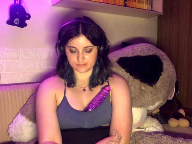JenaVenanzi live cam on BongaCams