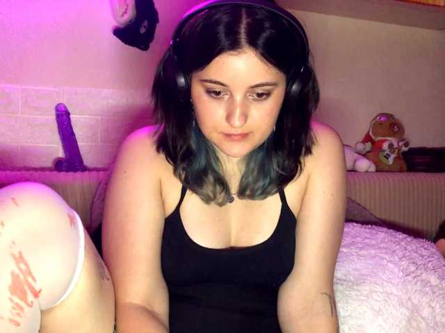 JenaVenanzi live cam on BongaCams