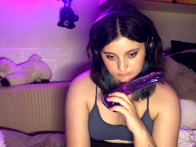 JenaVenanzi live cam on BongaCams