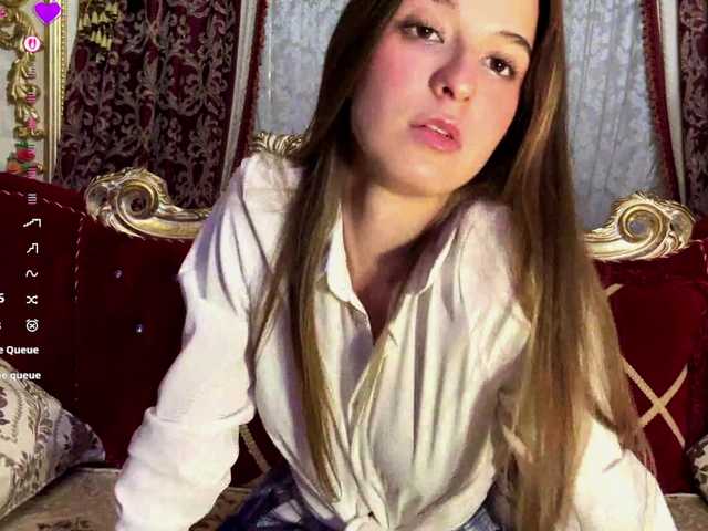 bumblebliss live cam on BongaCams