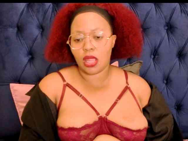 ebonyskyexx's live room