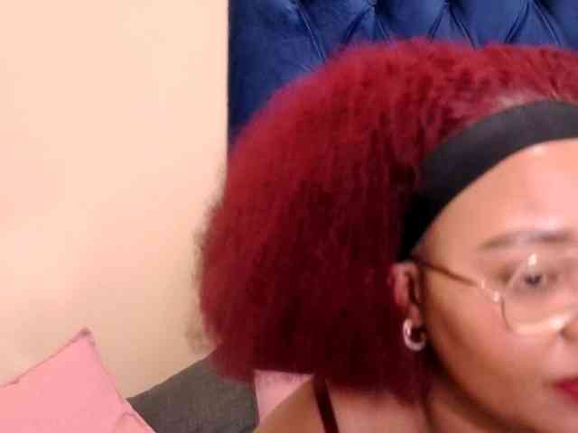 ebonyskyexx's live room