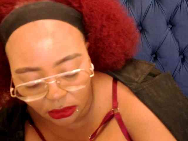 EbonySkyeXX