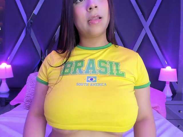 LiaVillalobos live cam on BongaCams