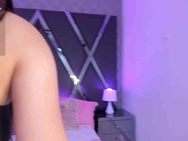 LiaVillalobos webcam