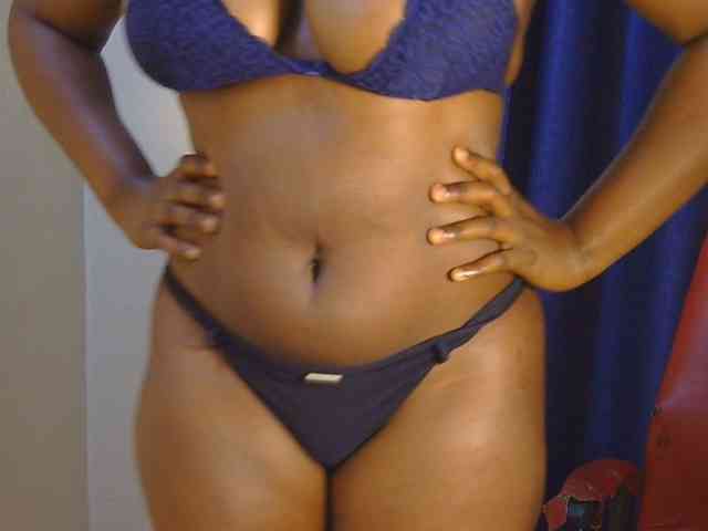 PrettyAchy webcam