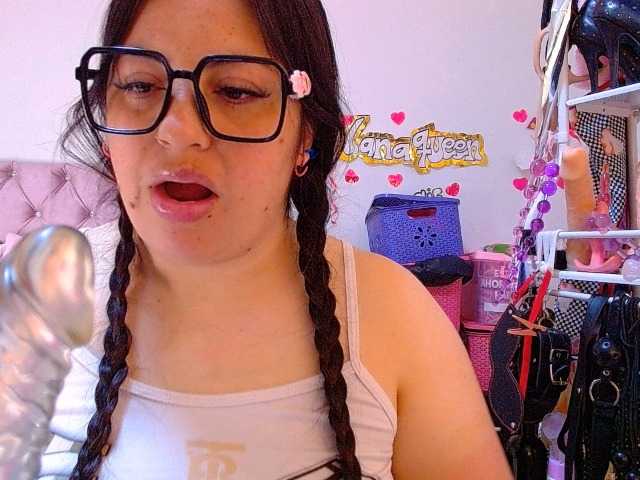 lanaqueen699 live cam on BongaCams