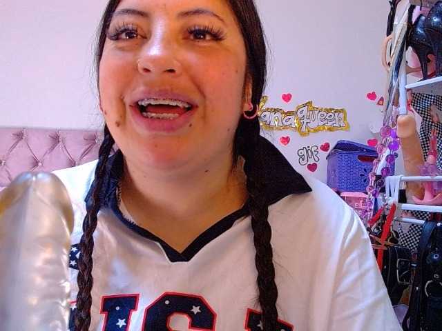lanaqueen699 live cam on BongaCams