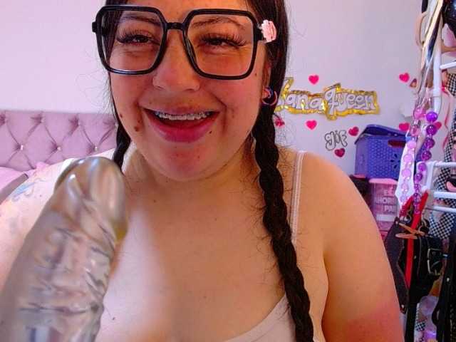 lanaqueen699 live cam on BongaCams