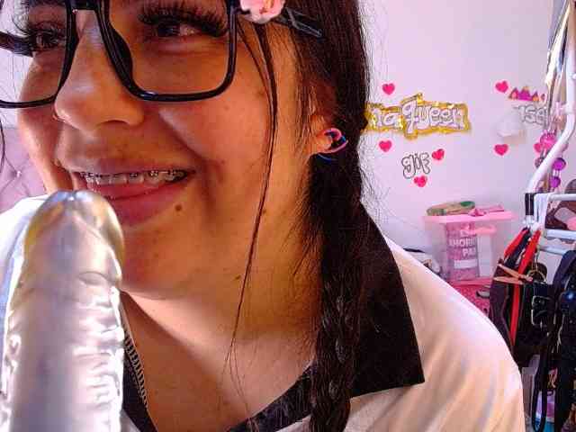 Modelo: lanaqueen699