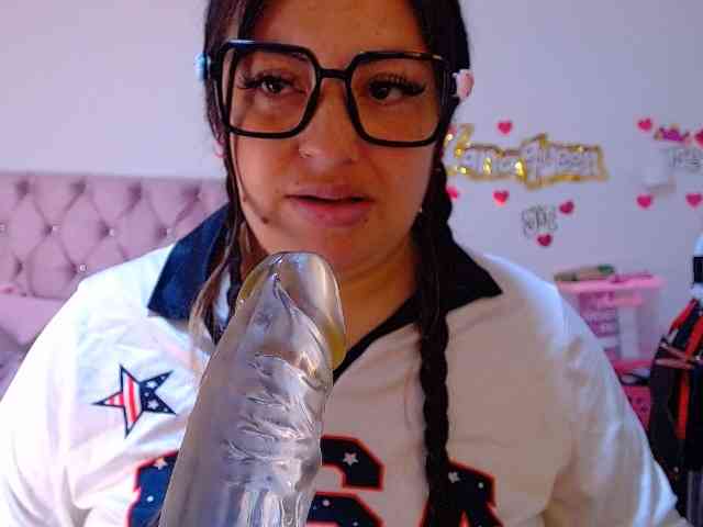 lanaqueen699 webcam