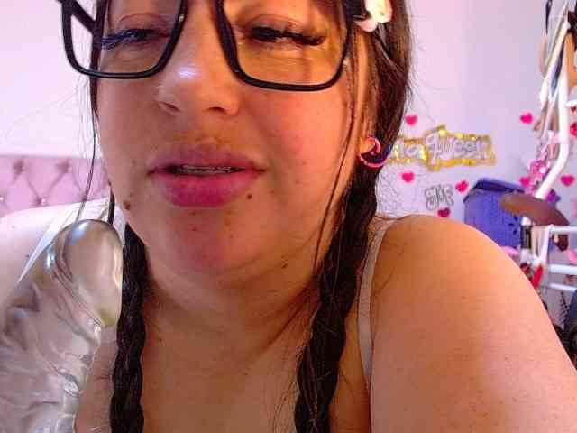 lanaqueen699 lanaqueen699