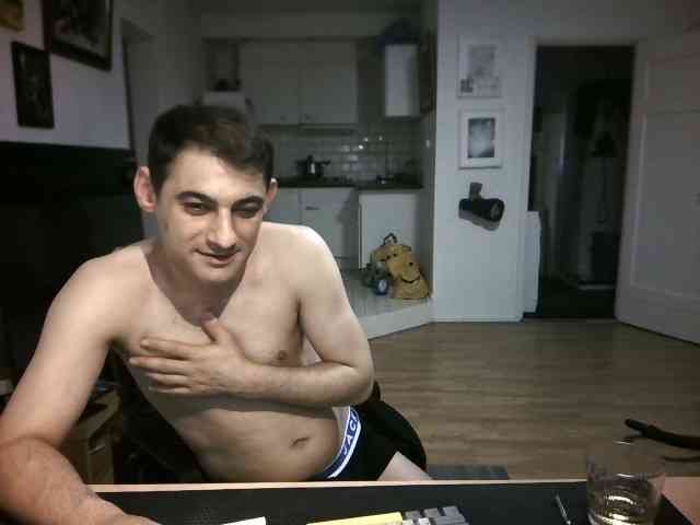 mihaimichael Live Webcam on BongaCams