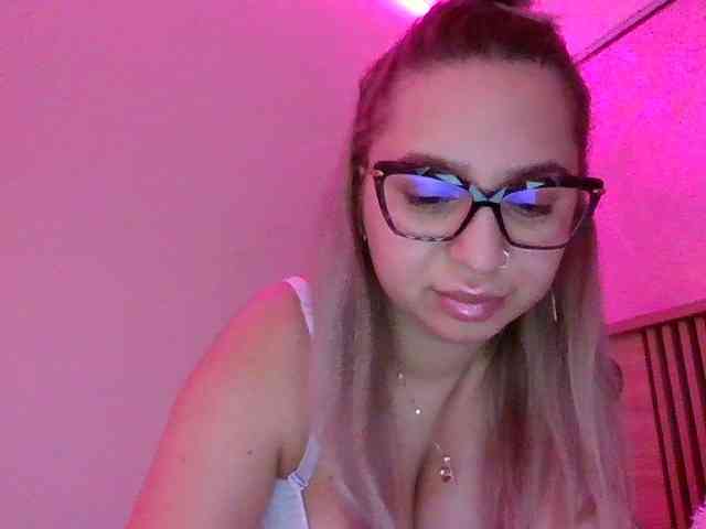 xlexi's live room