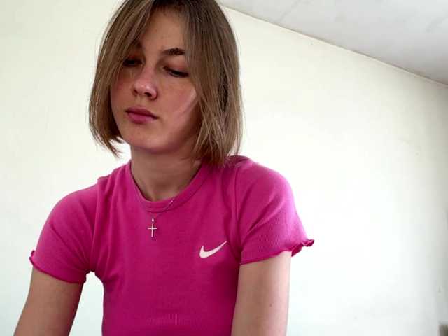 AnishaTrostle live cam on BongaCams